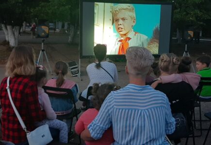 «Кинотеатры под открытым небом» заработают в парках Нижнего Новгорода