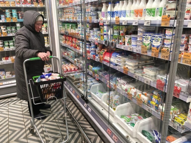 Яйца дорожают, куры и картофель – дешевеют: мониторинг цен в магазинах Нижнего Новгорода
